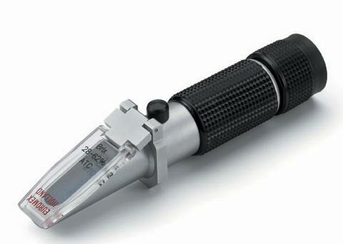 Handrefractometer0 32